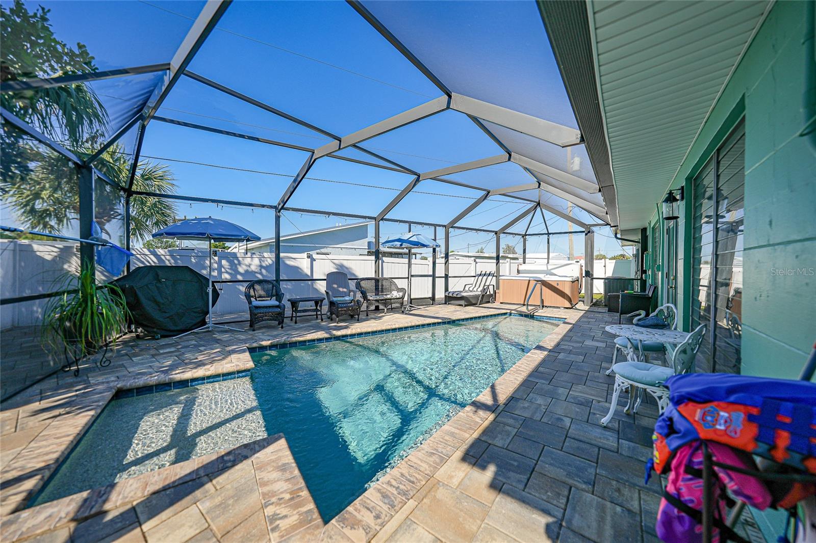 150 DUXBURY AVE, PORT CHARLOTTE, FL, 33952