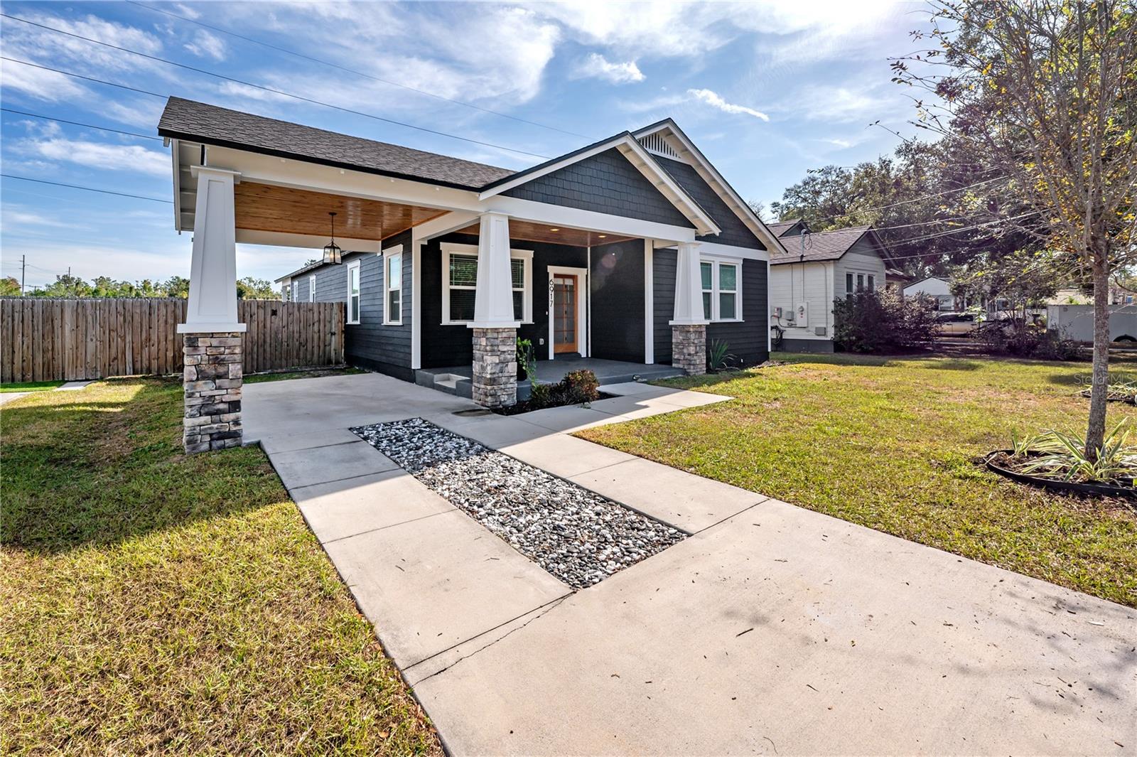 6917 N CENTRAL AVE, TAMPA, FL, 33604