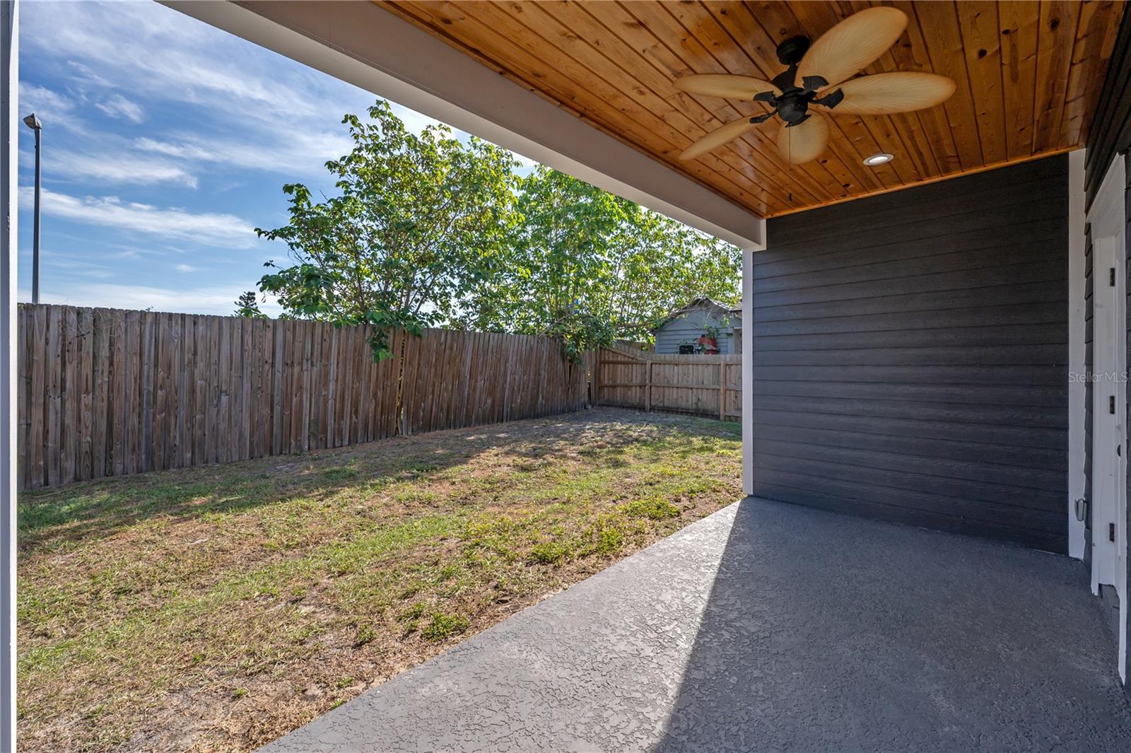 6917 N CENTRAL AVE, TAMPA, FL, 33604