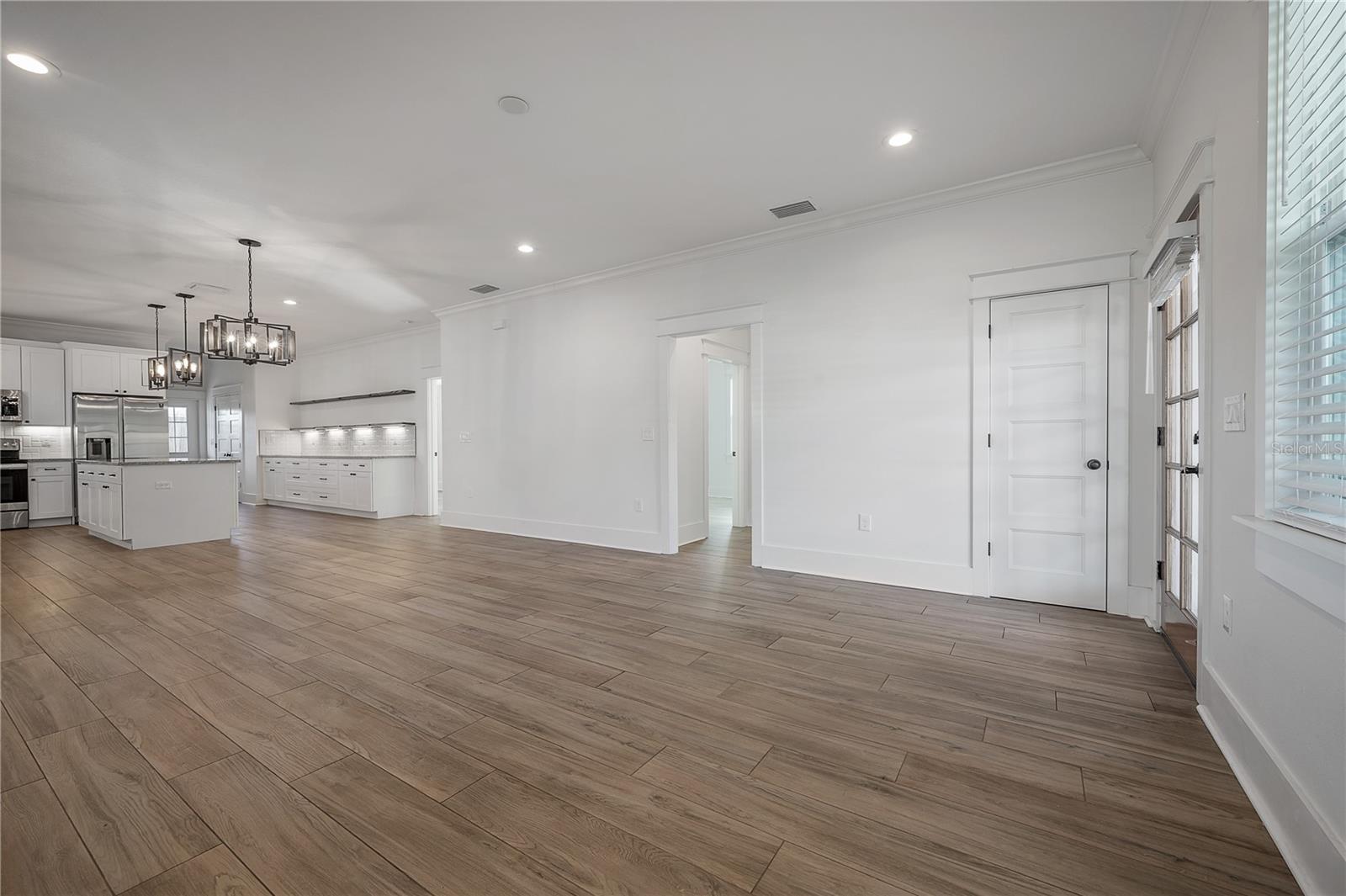 6917 N CENTRAL AVE, TAMPA, FL, 33604