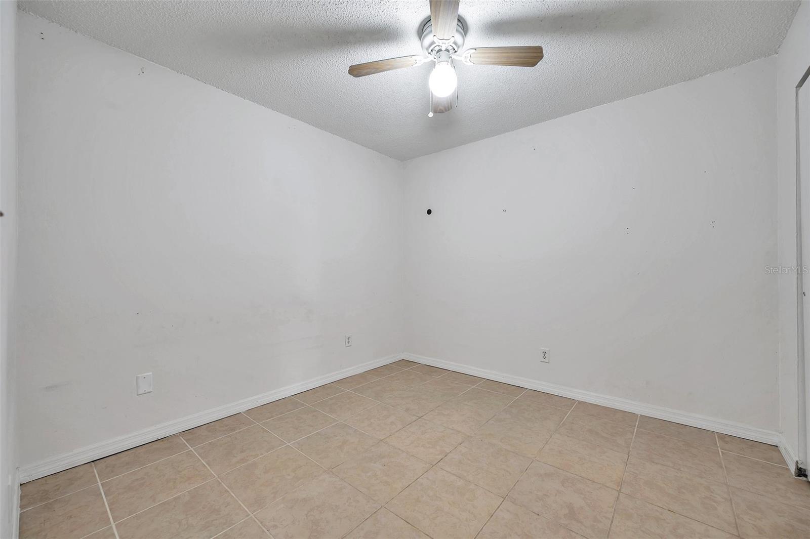 926 LAKE PALMS DR, LARGO, FL, 33771