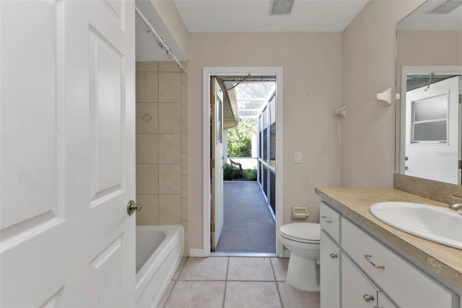 18514 GOODMAN CIR, PORT CHARLOTTE, FL, 33948