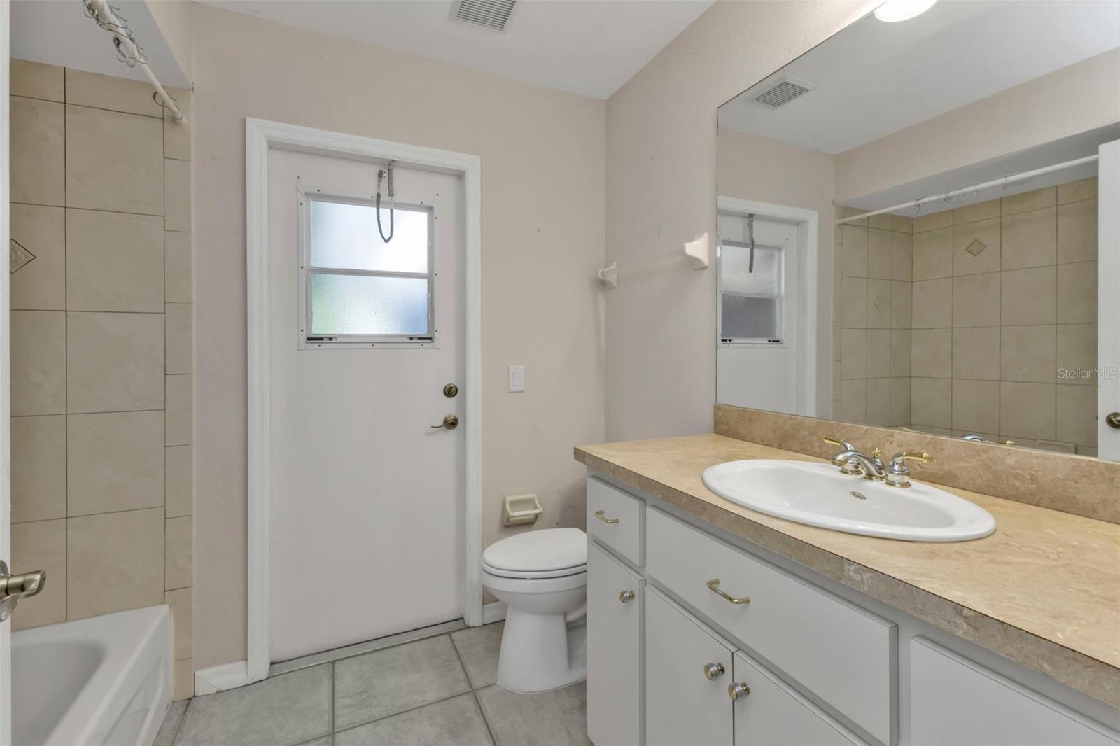 18514 GOODMAN CIR, PORT CHARLOTTE, FL, 33948