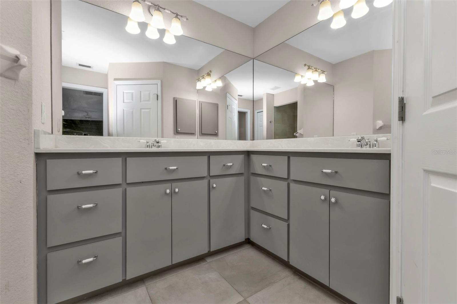 18514 GOODMAN CIR, PORT CHARLOTTE, FL, 33948