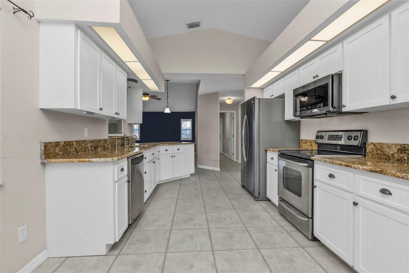 18514 GOODMAN CIR, PORT CHARLOTTE, FL, 33948