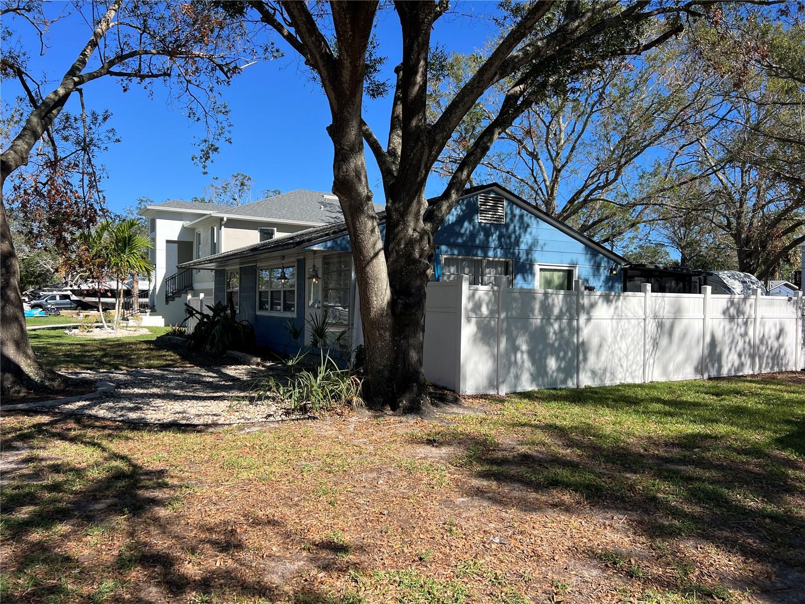 401 81ST AVE NE, ST PETERSBURG, FL, 33702