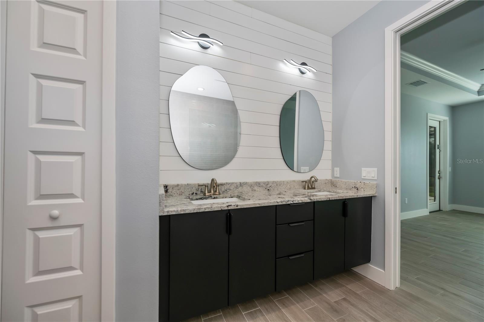 1131 BOUNDARY BLVD, ROTONDA WEST, FL, 33947
