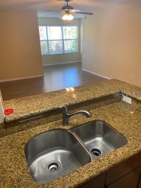 5112 CONROY RD #13, ORLANDO, FL, 32811