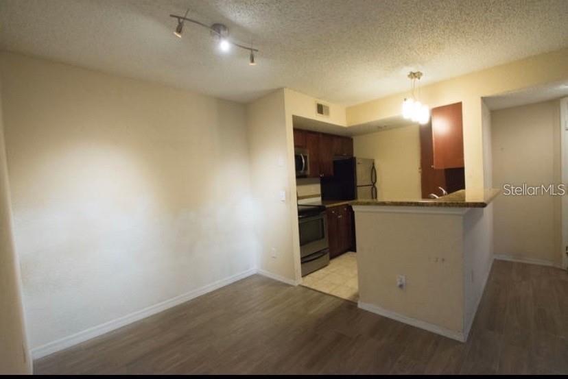 5112 CONROY RD #13, ORLANDO, FL, 32811