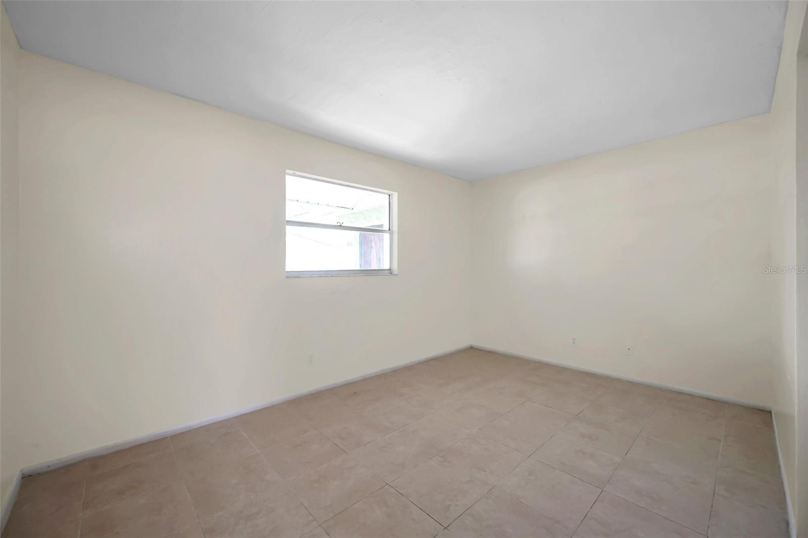 914 LAKE PALMS DR, LARGO, FL, 33771