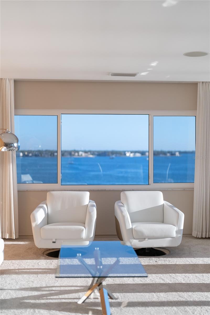 350 GOLDEN GATE PT #61, SARASOTA, FL, 34236