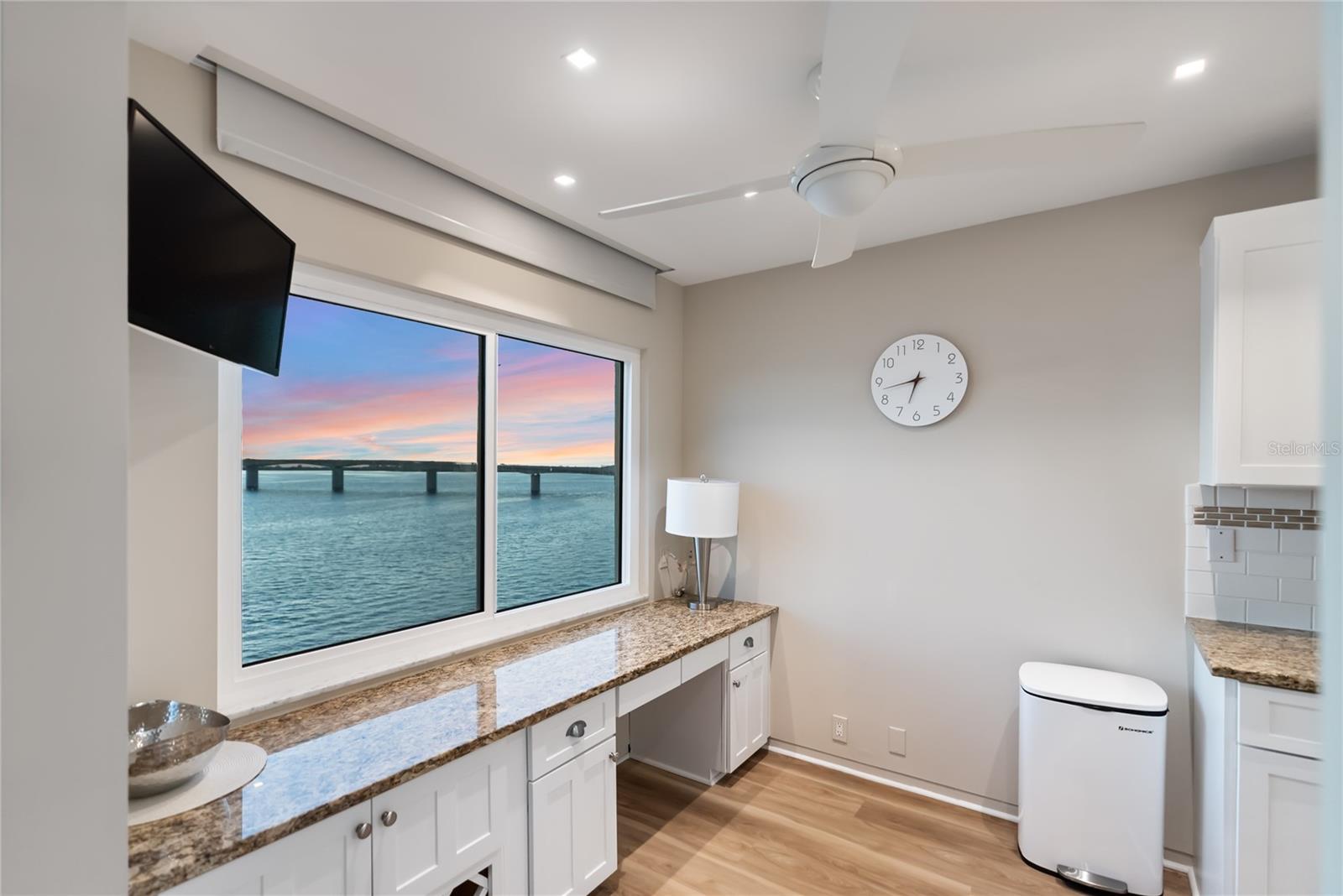 350 GOLDEN GATE PT #61, SARASOTA, FL, 34236