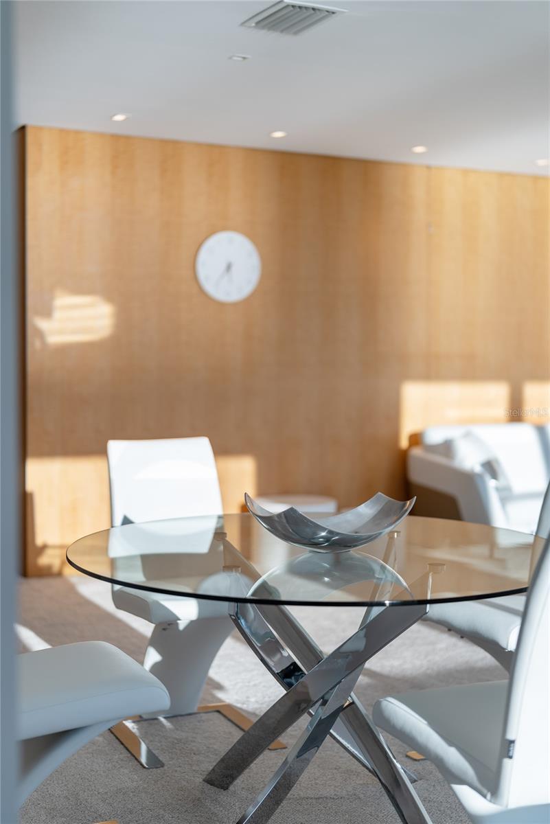 350 GOLDEN GATE PT #61, SARASOTA, FL, 34236