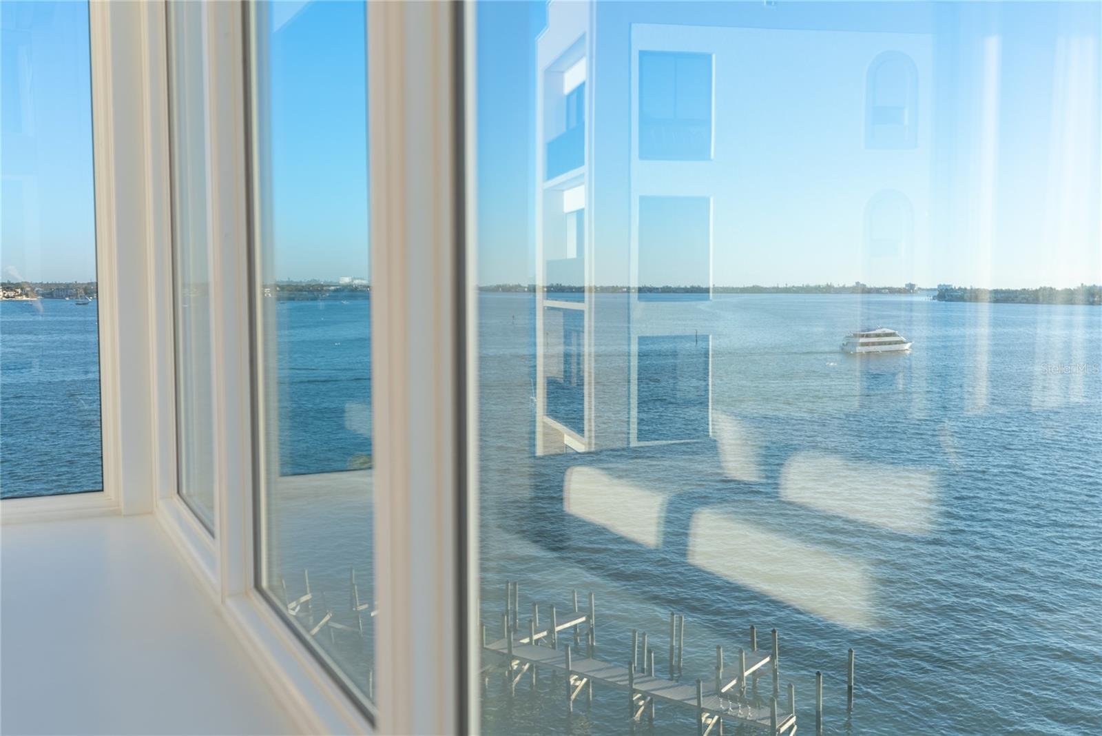 350 GOLDEN GATE PT #61, SARASOTA, FL, 34236