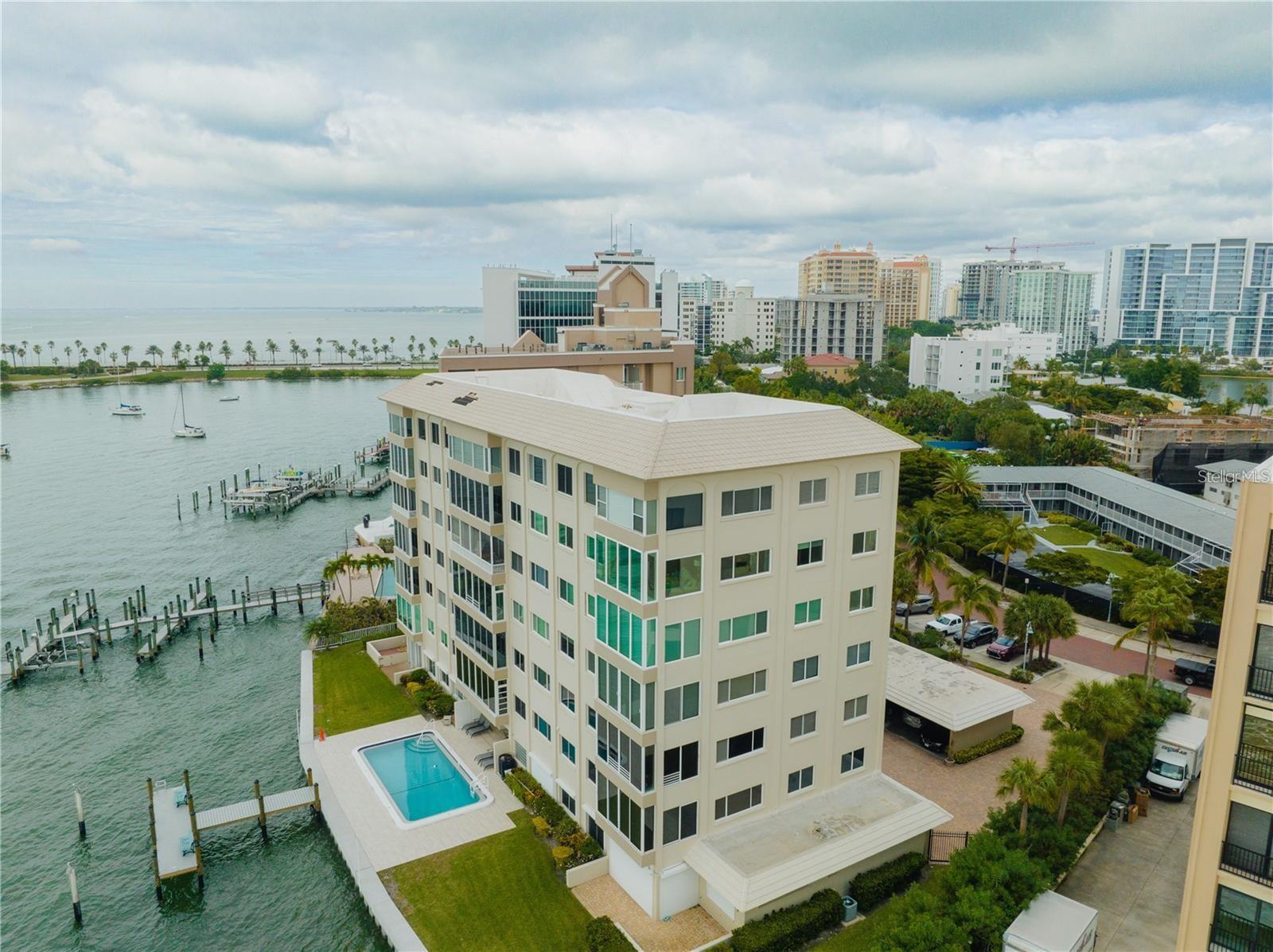 350 GOLDEN GATE PT #61, SARASOTA, FL, 34236