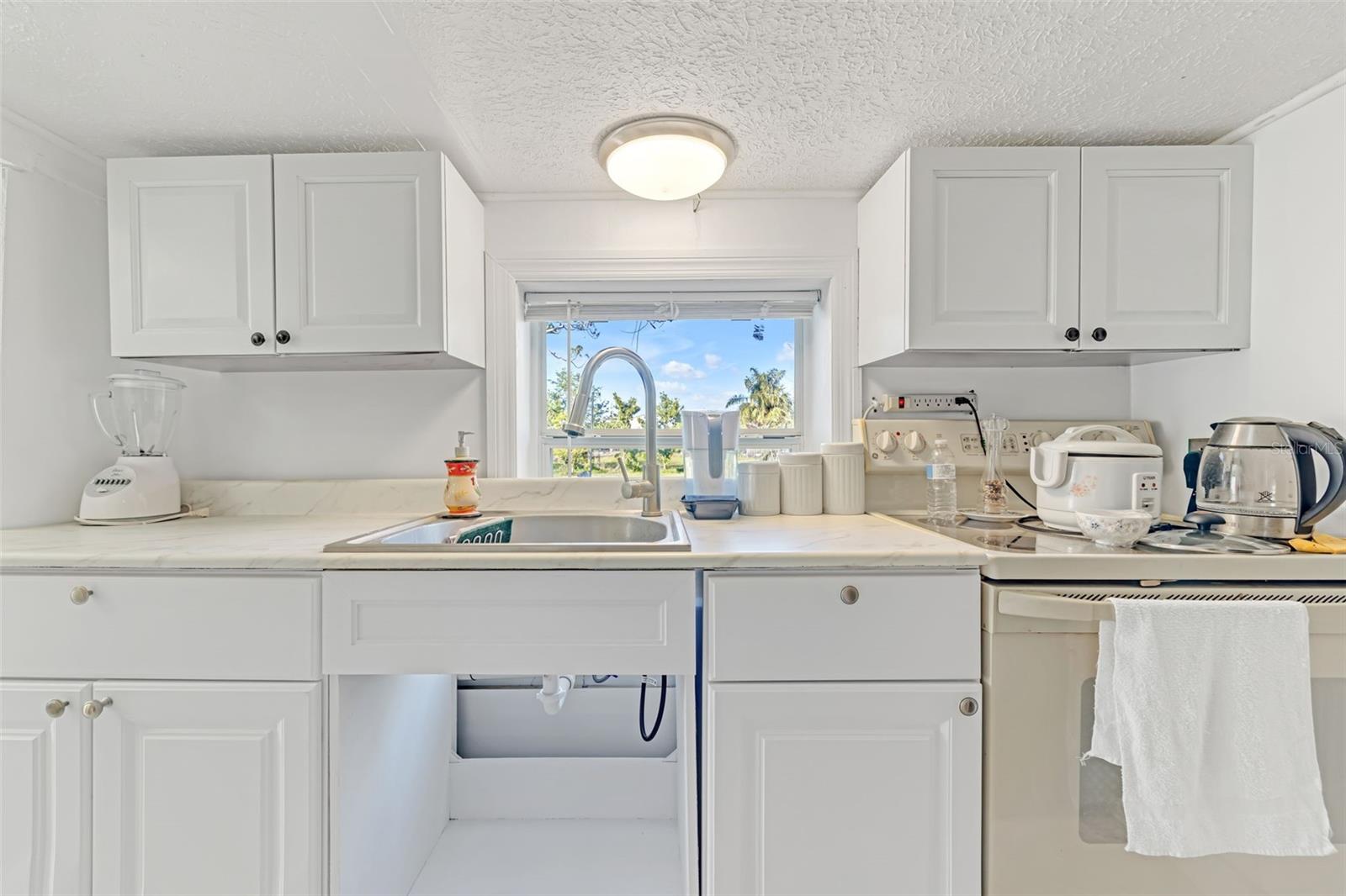 607 2ND AVE NW, RUSKIN, FL, 33570