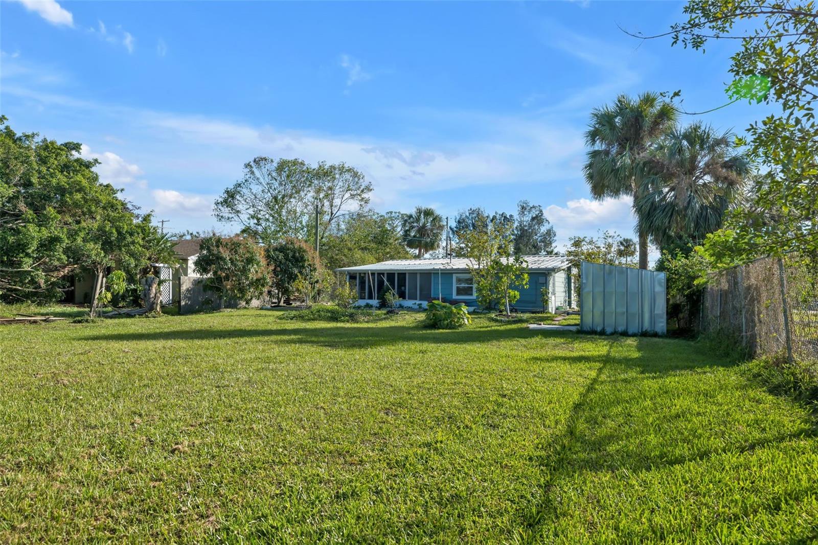 607 2ND AVE NW, RUSKIN, FL, 33570