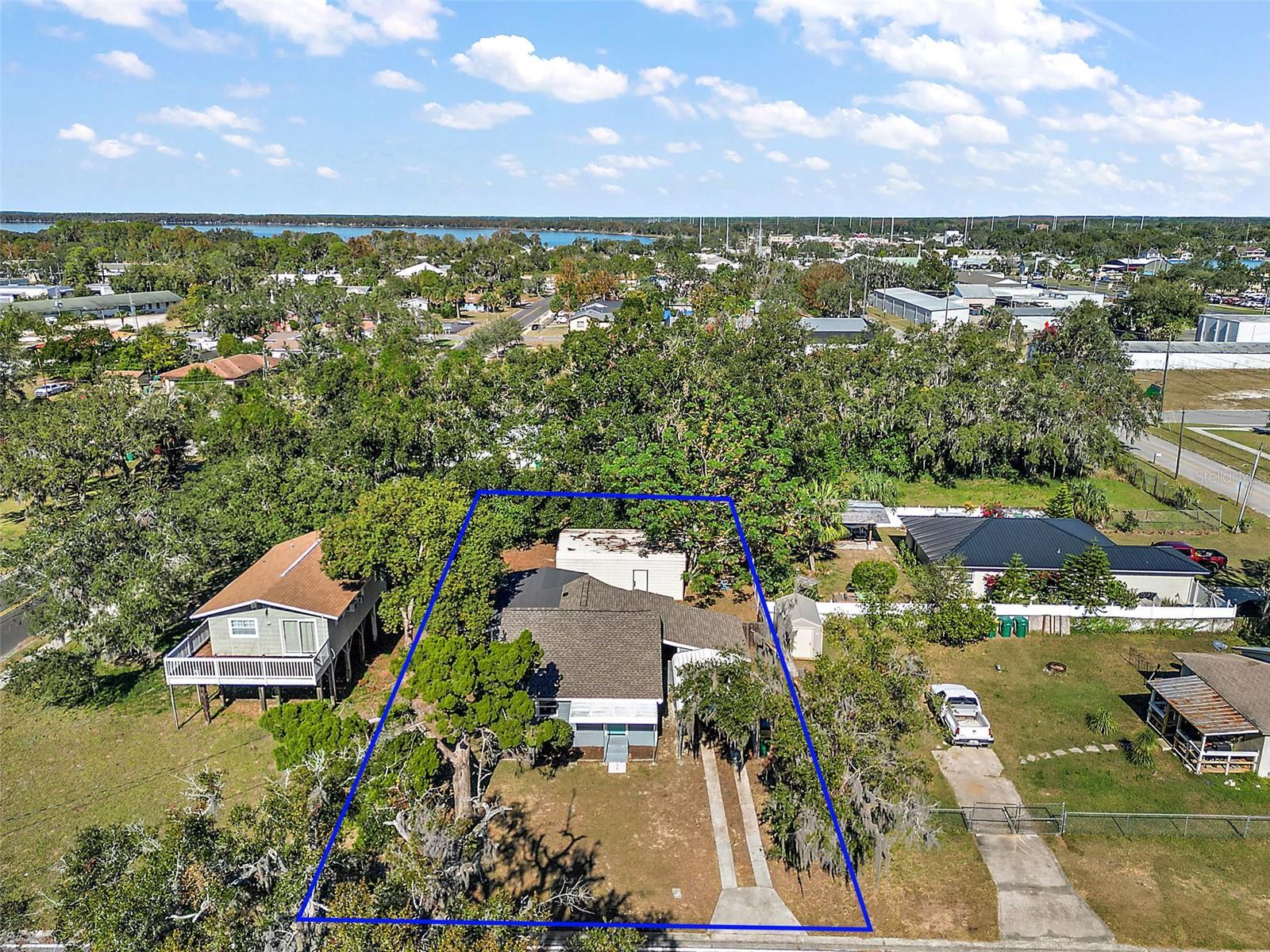105 W STEVENS AVE, EUSTIS, FL, 32726