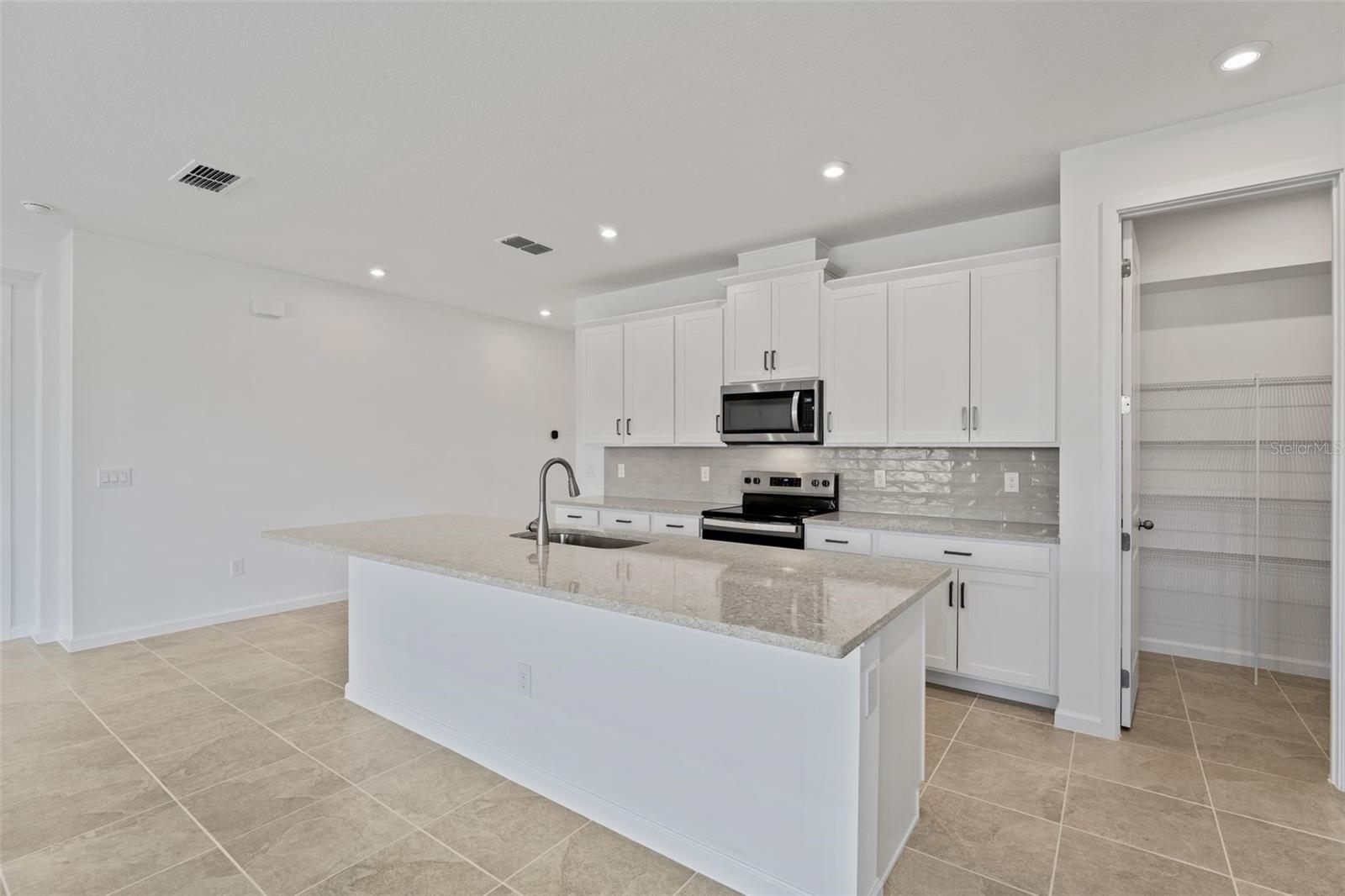 2740 SWEET ACACIA DR, CLERMONT, FL, 34711