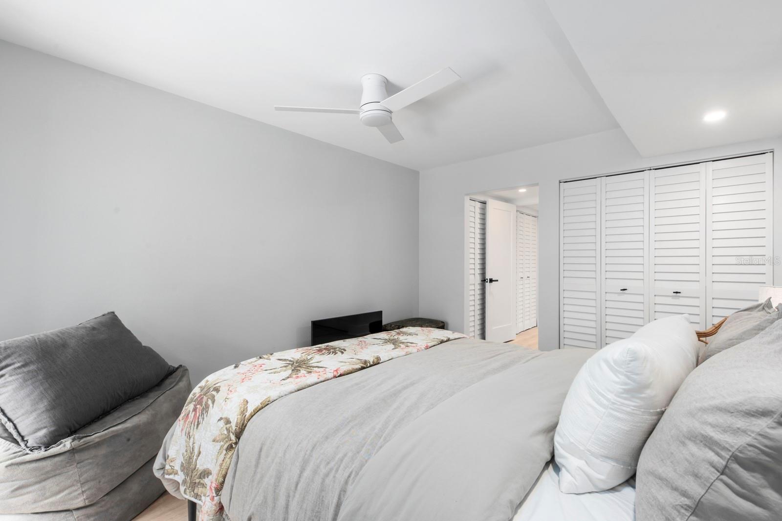 2204 BAHIA VISTA ST #D1, SARASOTA, FL, 34239