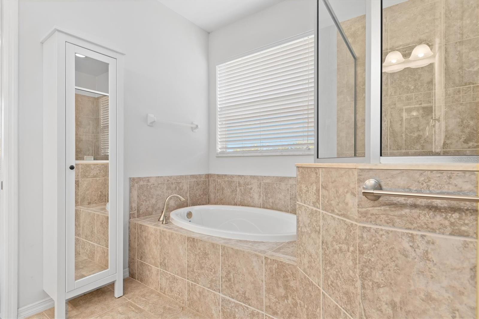 8882 PEREGRINE WAY, NORTH PORT, FL, 34287