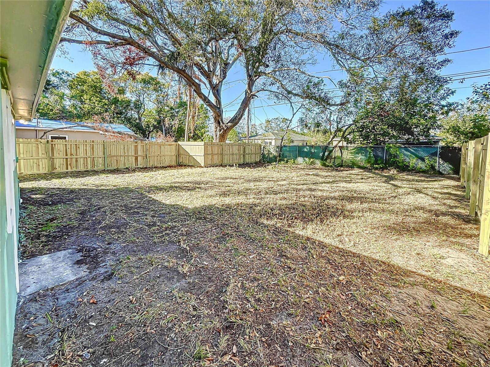 2557 17TH AVE S, ST PETERSBURG, FL, 33712