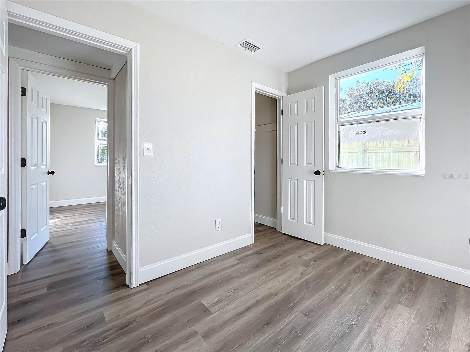 2557 17TH AVE S, ST PETERSBURG, FL, 33712