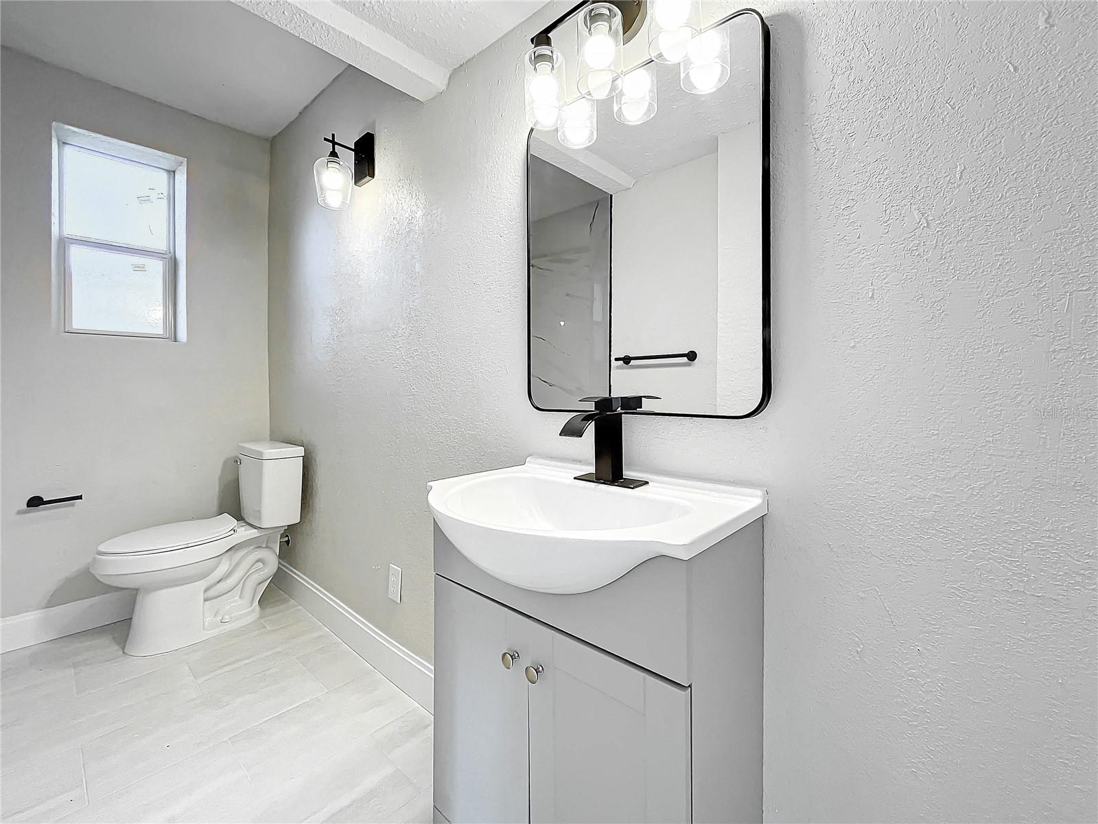 2557 17TH AVE S, ST PETERSBURG, FL, 33712