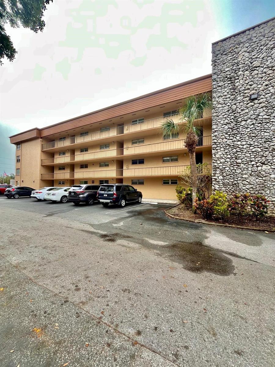 5820 N CHURCH AVE #358, TAMPA, FL, 33614
