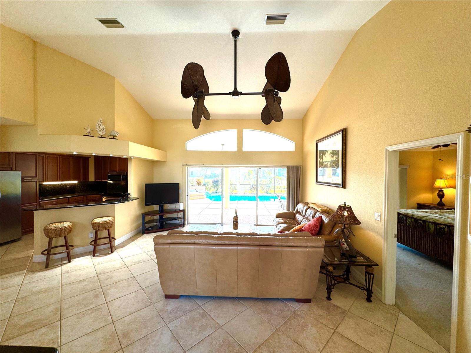 484 BOUNDARY BLVD, ROTONDA WEST, FL, 33947