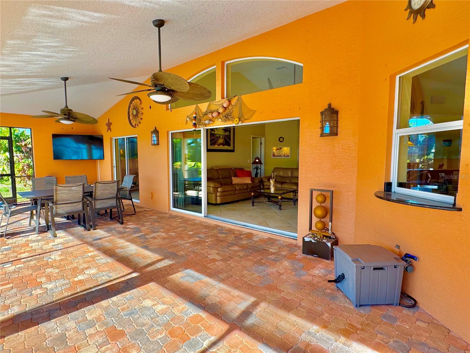 484 BOUNDARY BLVD, ROTONDA WEST, FL, 33947