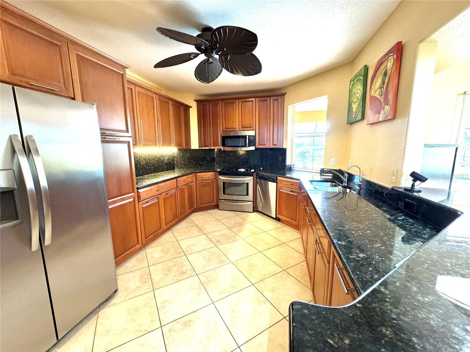 484 BOUNDARY BLVD, ROTONDA WEST, FL, 33947