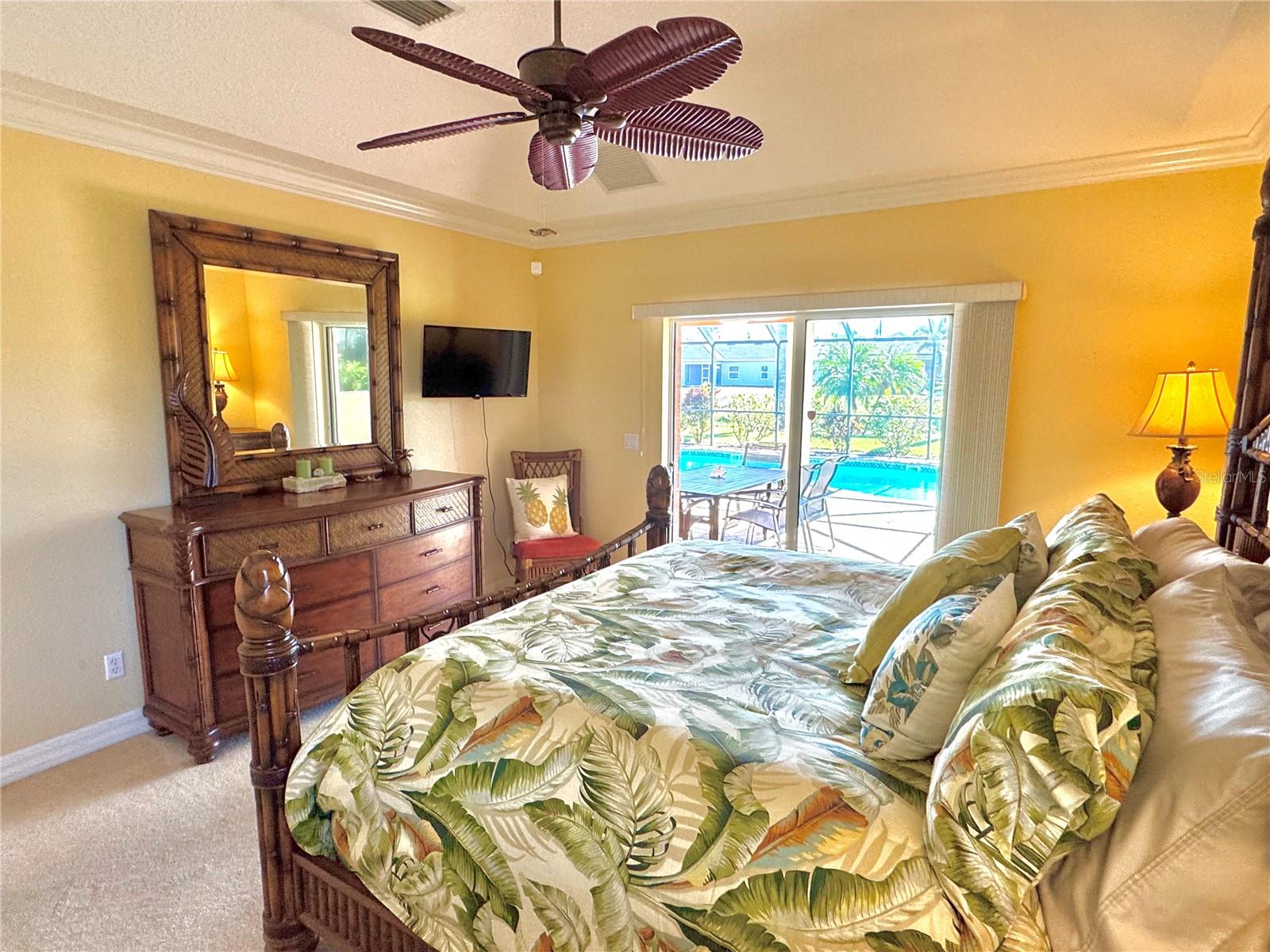 484 BOUNDARY BLVD, ROTONDA WEST, FL, 33947