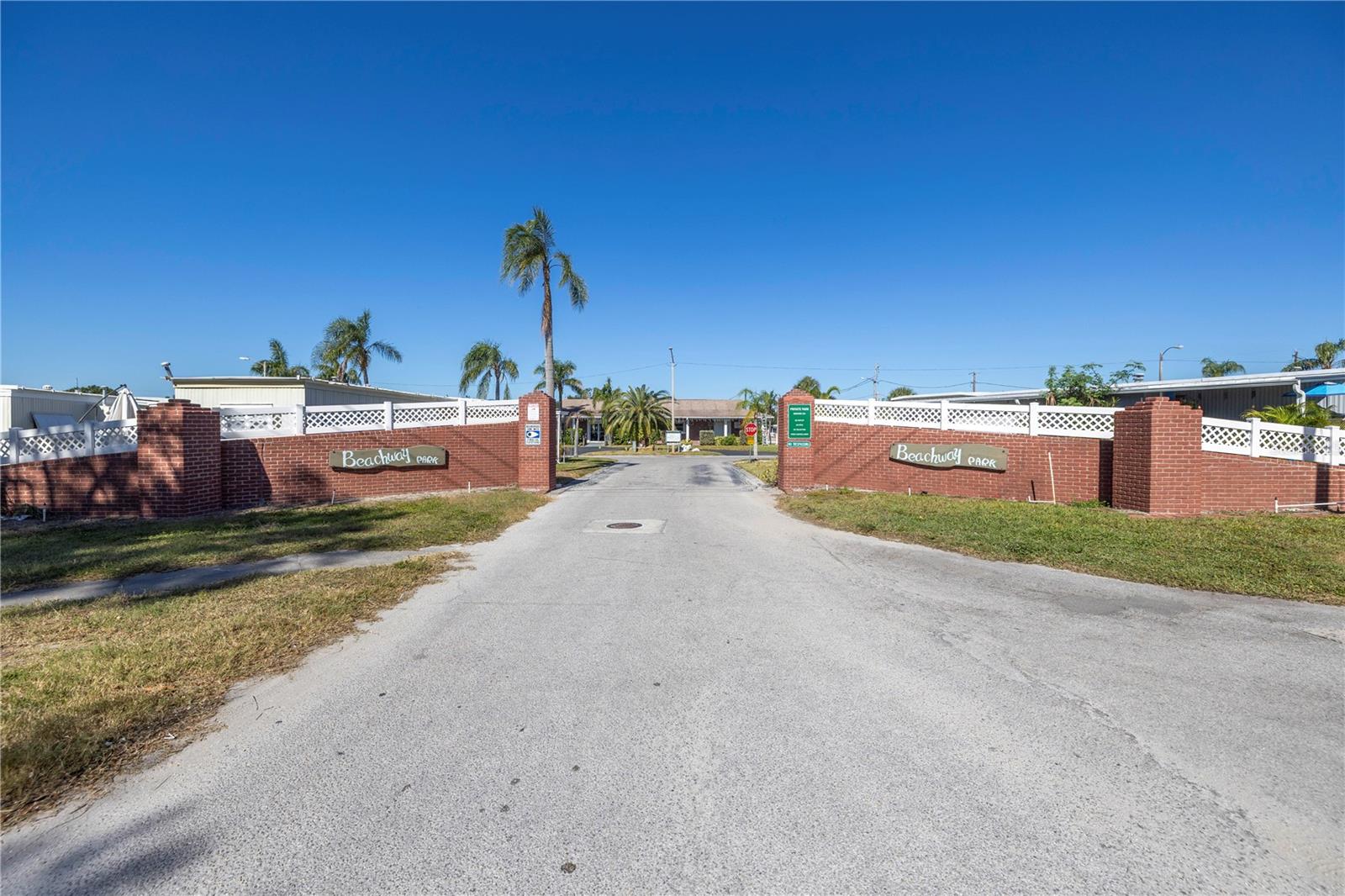 5245 FAIRFIELD AVE S, ST PETERSBURG, FL, 33707