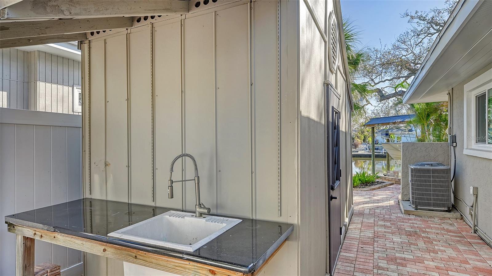 5165 SANDY COVE AVE, SIESTA KEY, FL, 34242