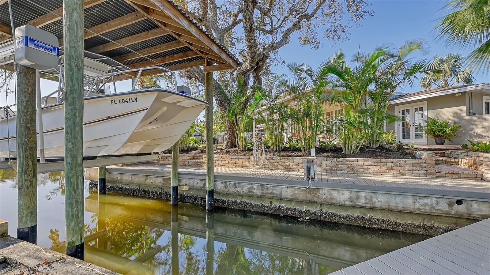5165 SANDY COVE AVE, SIESTA KEY, FL, 34242