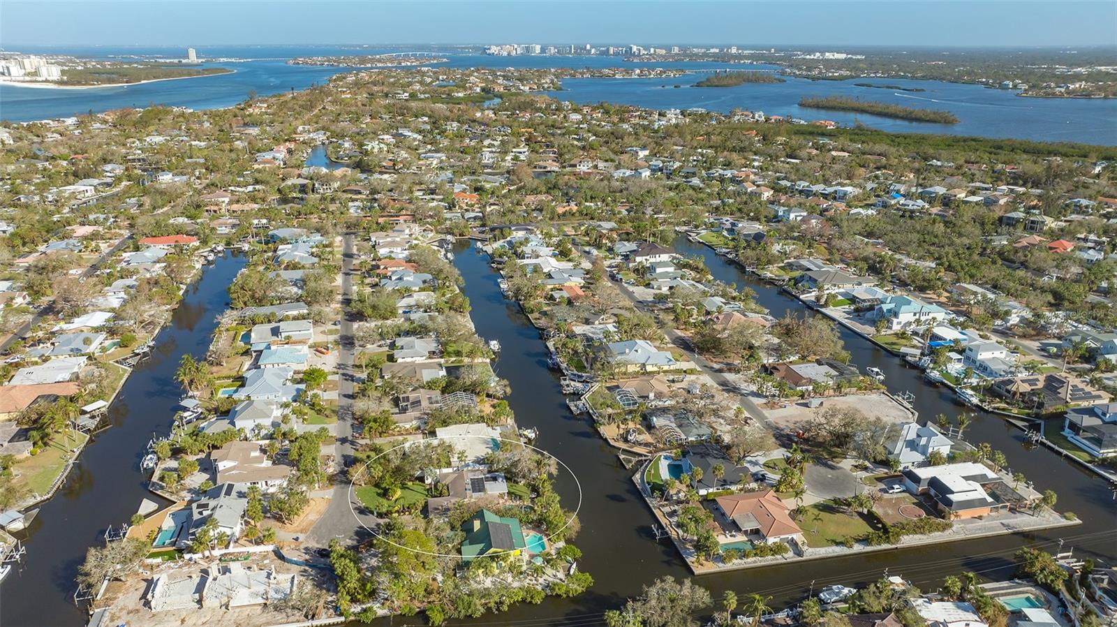5165 SANDY COVE AVE, SIESTA KEY, FL, 34242