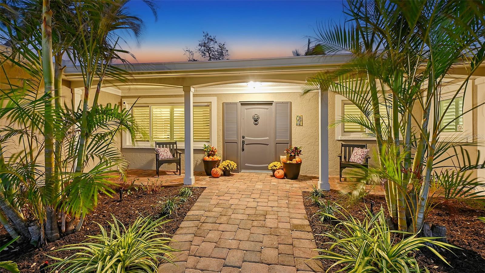 5165 SANDY COVE AVE, SIESTA KEY, FL, 34242