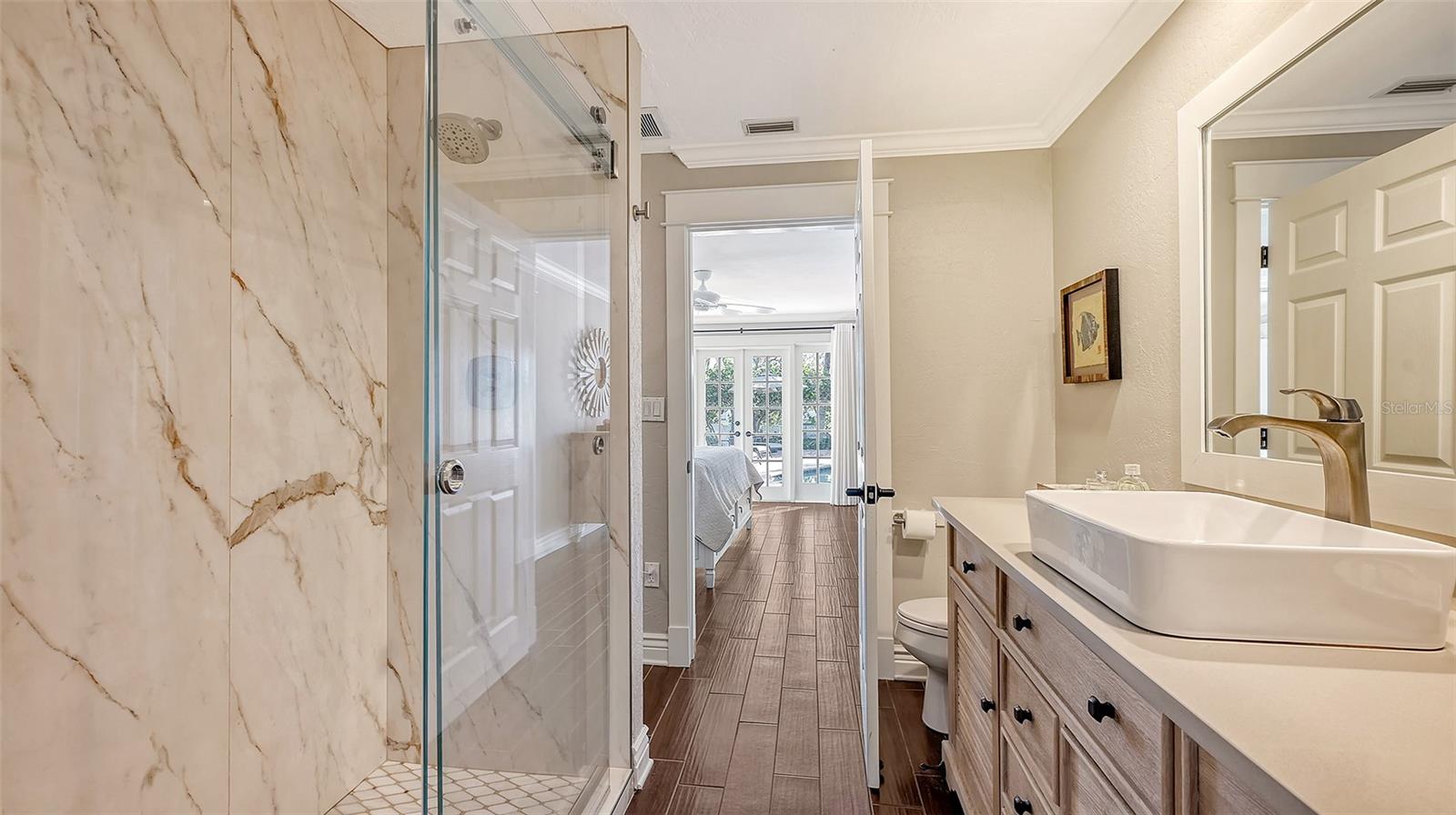 5165 SANDY COVE AVE, SIESTA KEY, FL, 34242