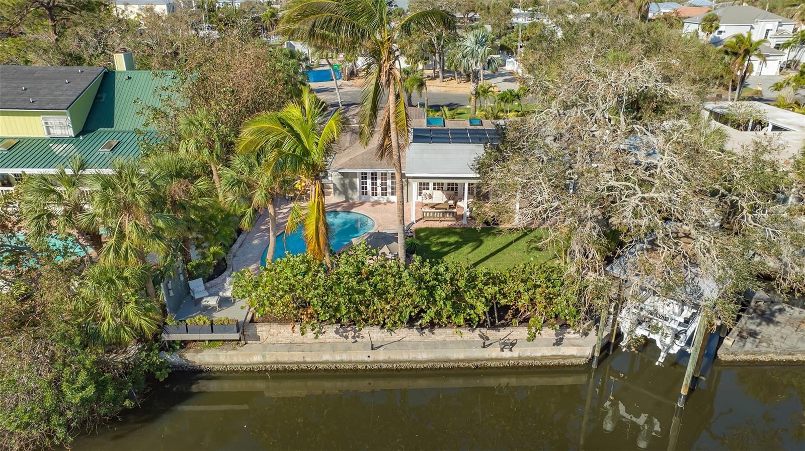 5165 SANDY COVE AVE, SIESTA KEY, FL, 34242
