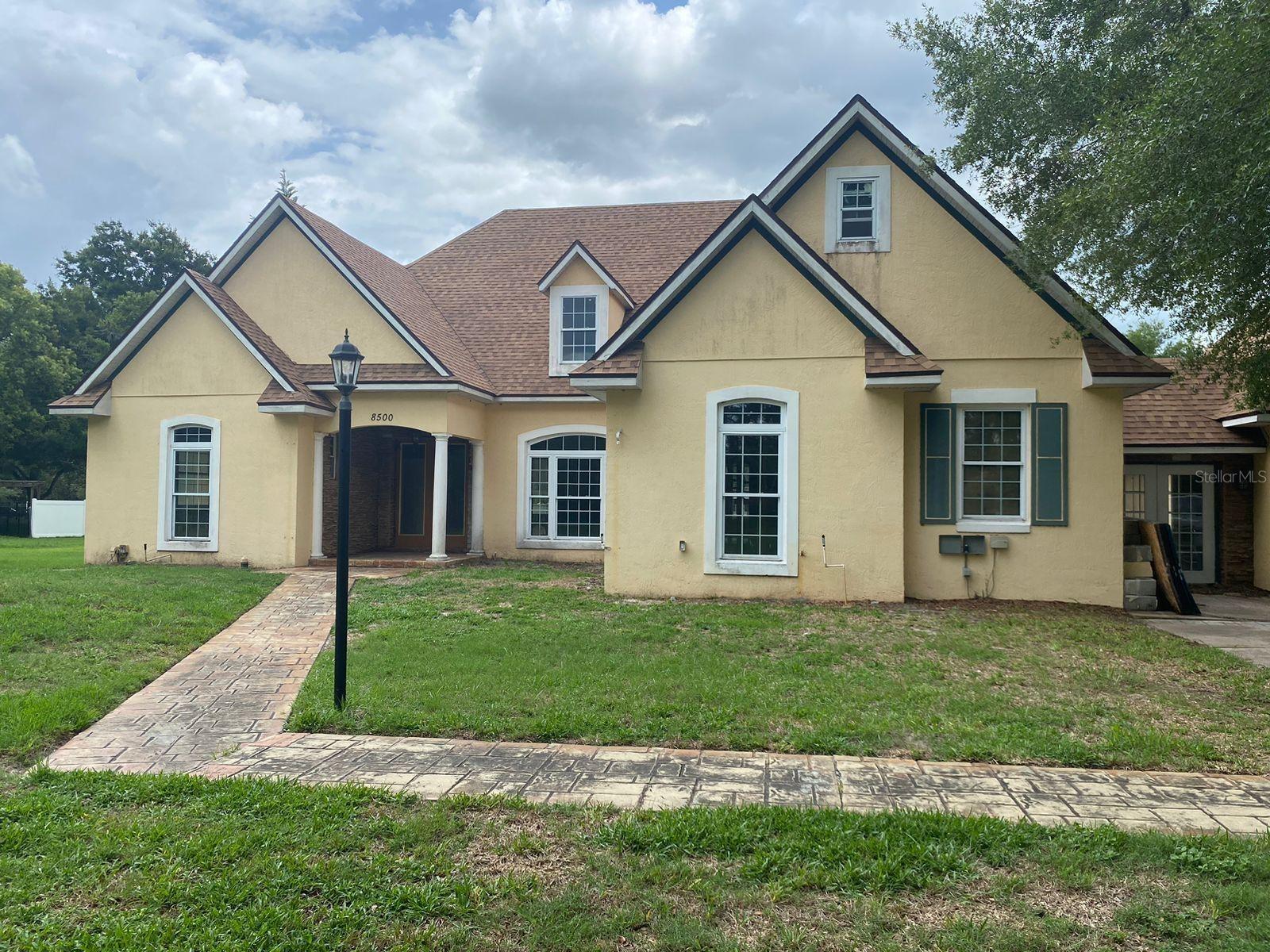 8500 WINTER GARDEN VINELAND RD, ORLANDO, FL, 32836