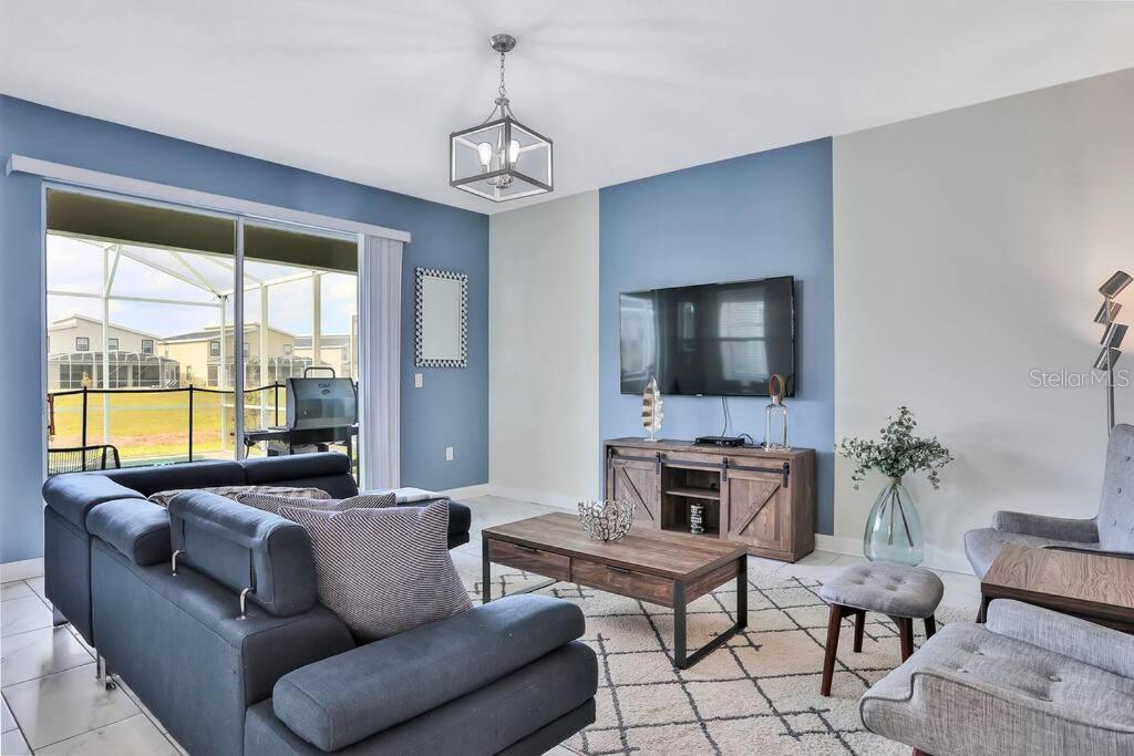 8932 CABOT CLIFFS DR, DAVENPORT, FL, 33896