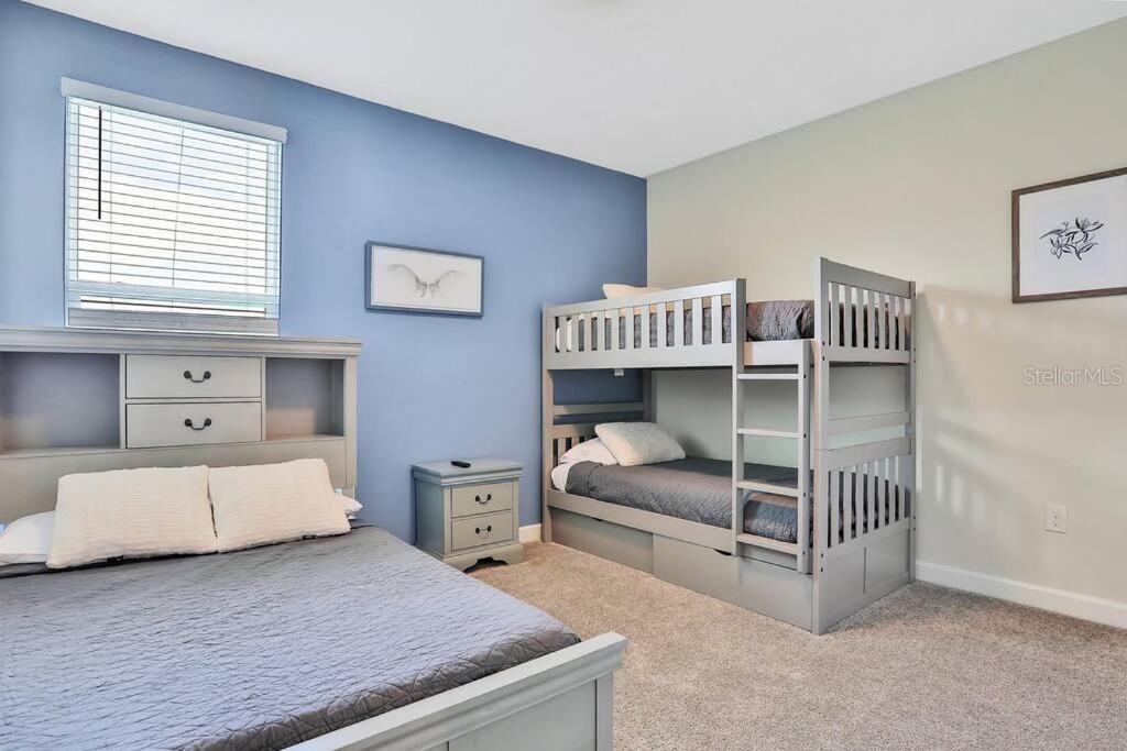 8932 CABOT CLIFFS DR, DAVENPORT, FL, 33896