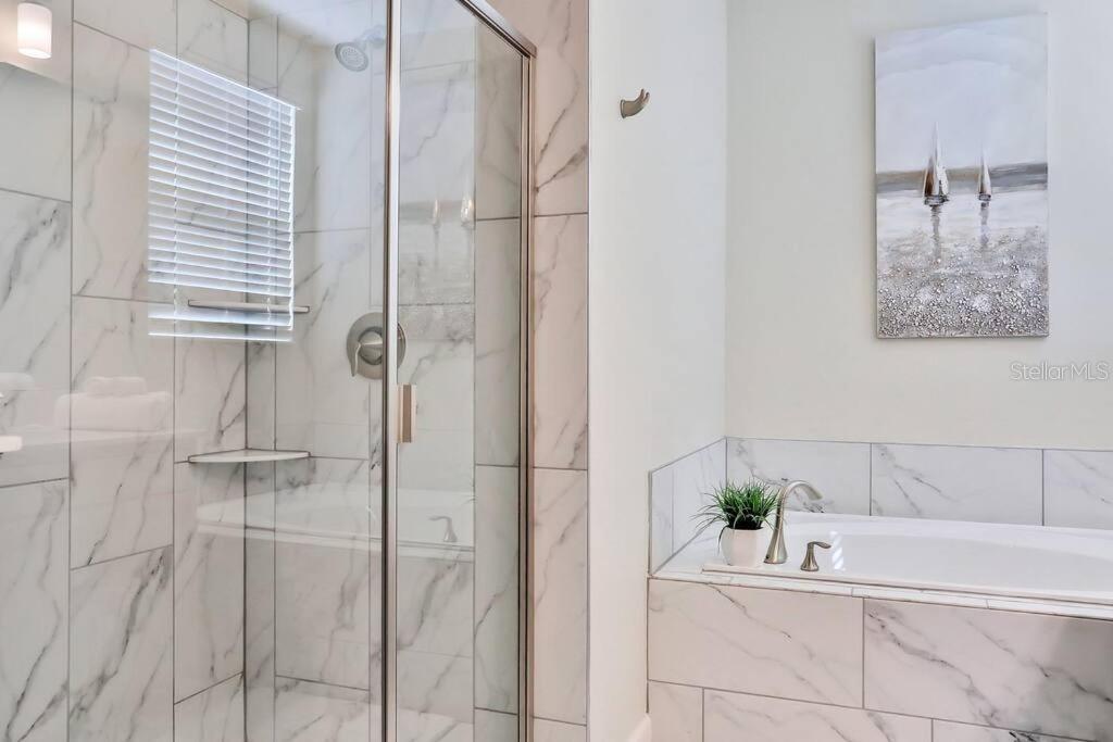 8932 CABOT CLIFFS DR, DAVENPORT, FL, 33896