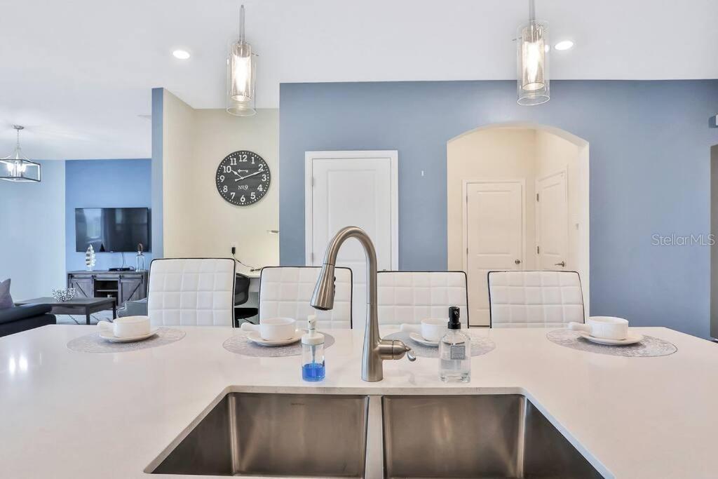 8932 CABOT CLIFFS DR, DAVENPORT, FL, 33896