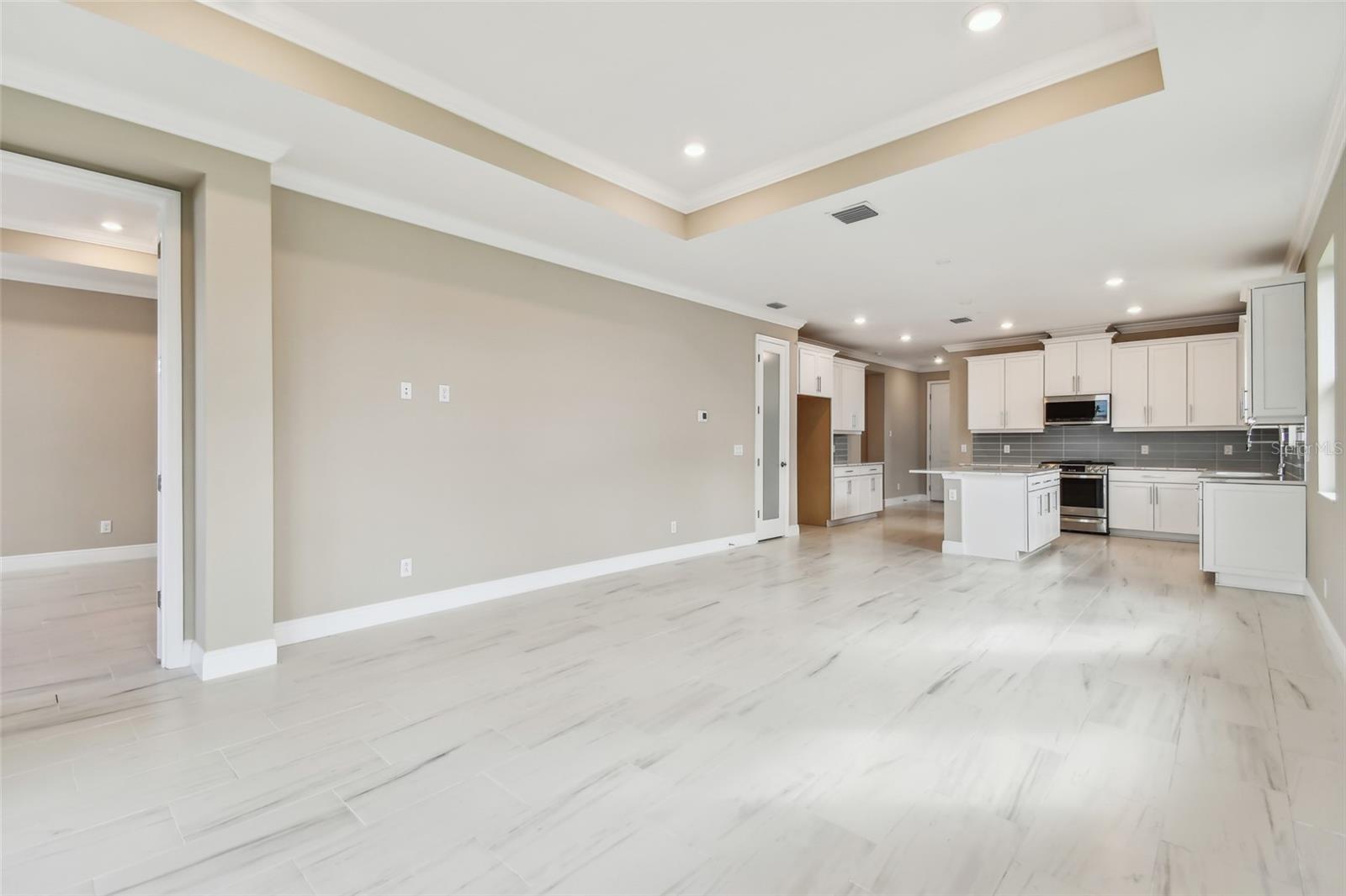 18019 CHERISHED LOOP, LAKEWOOD RANCH, FL, 34211