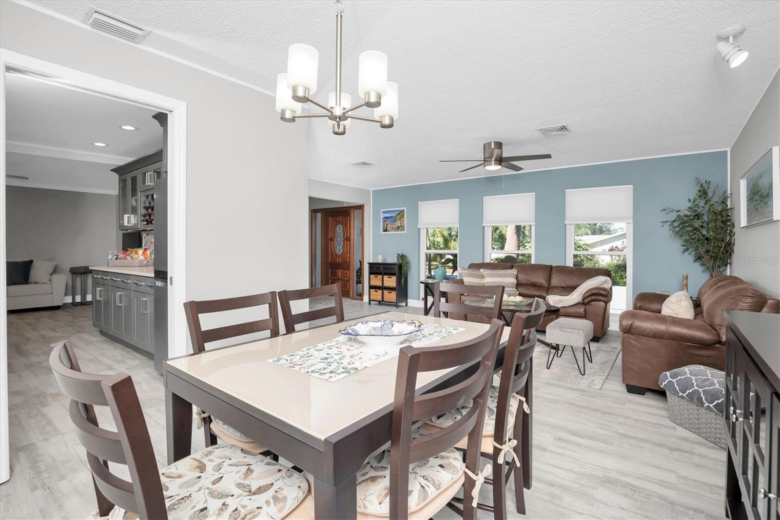 690 WILD OAK LN, PALM HARBOR, FL, 34683