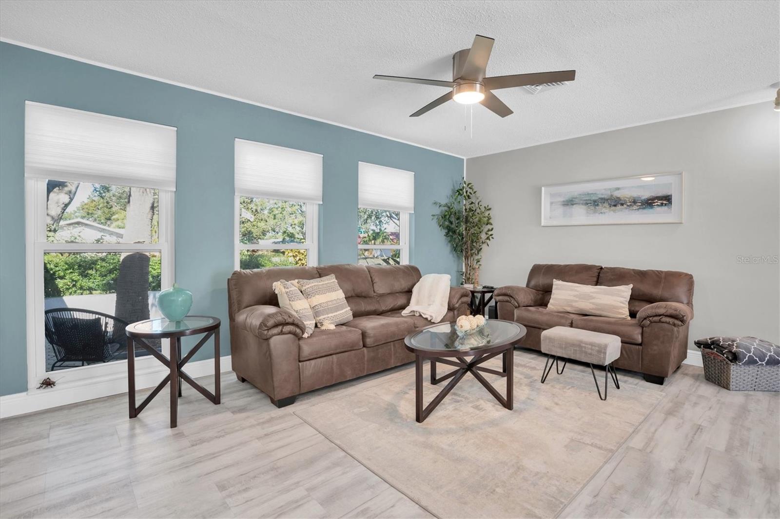 690 WILD OAK LN, PALM HARBOR, FL, 34683