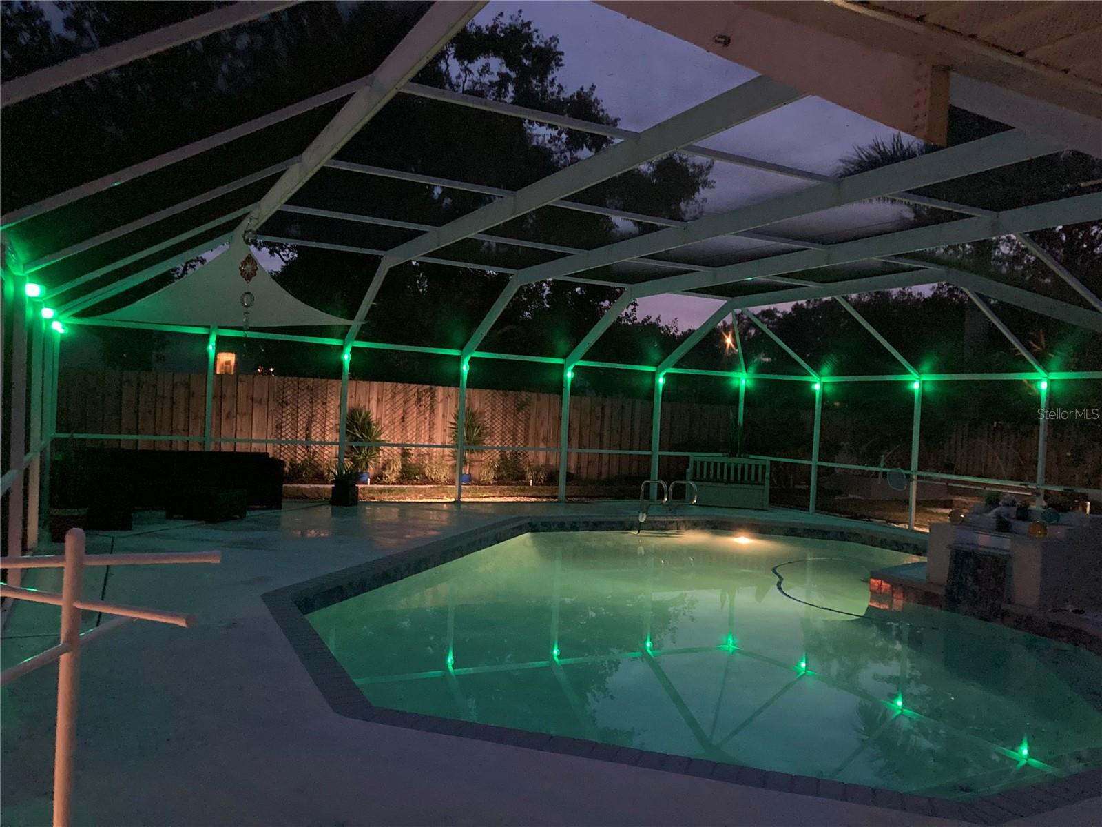 690 WILD OAK LN, PALM HARBOR, FL, 34683