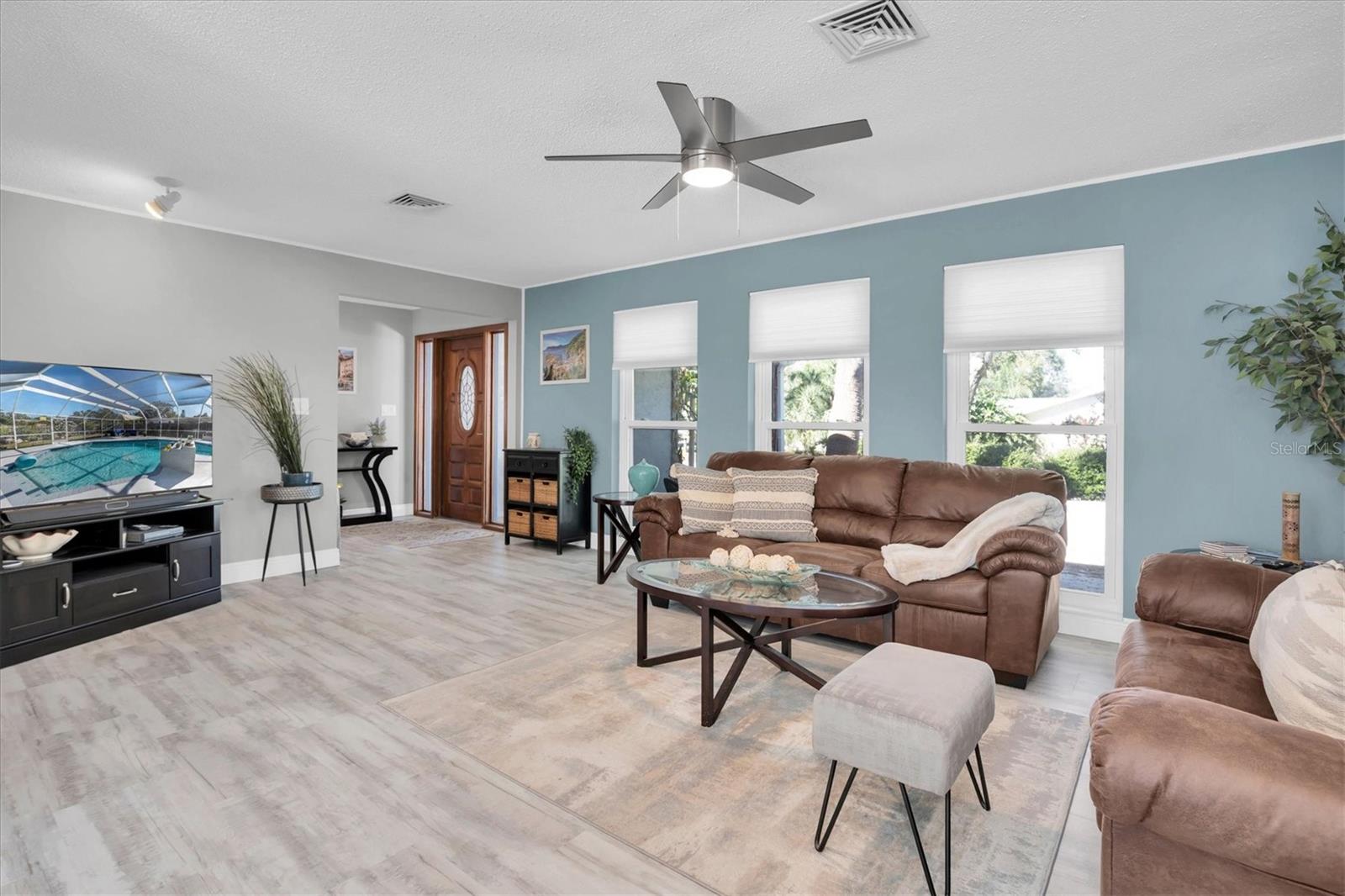 690 WILD OAK LN, PALM HARBOR, FL, 34683